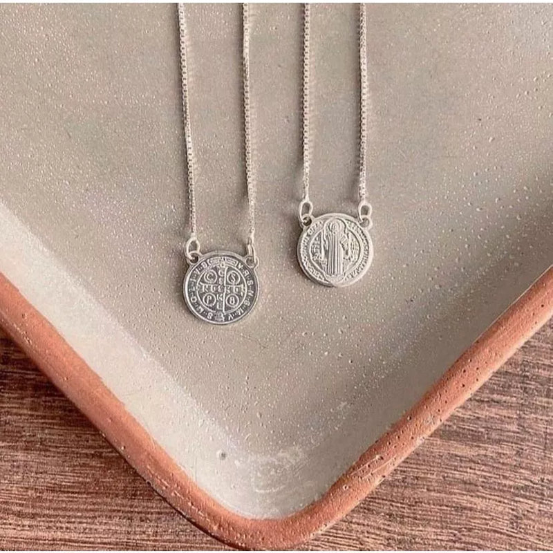 Escapulário Medalha De São Bento - Prata 925 e Banhado Ouro 18k